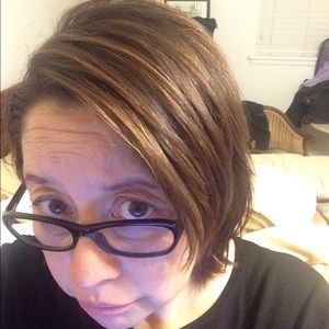 Meet your Posher, Laura